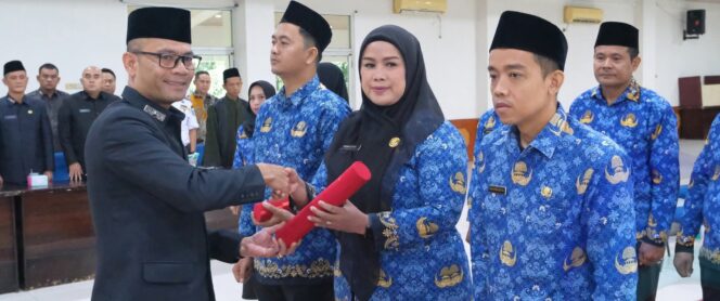 
					Pelantikan dan Pengambilan Sumpah Jabatan Fungsional  Momentum Penguatan Profesionalisme ASN demi Kemajuan Daerah
