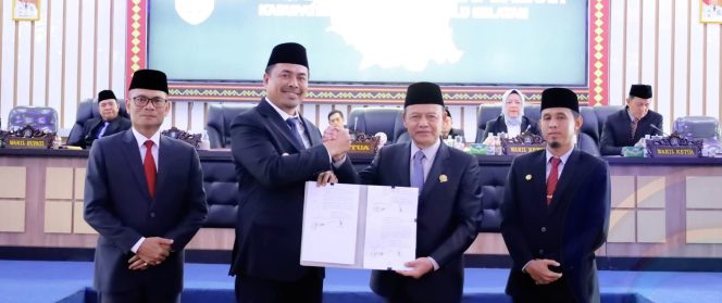 
					DPRD OKU Selatan Sahkan Empat Raperda Strategis, Perkuat Tata Kelola dan Perlindungan Sosial 2025