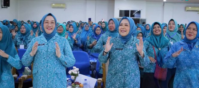 
					Membangun Keluarga Tangguh dan Lingkungan Ramah Perempuan serta Anak