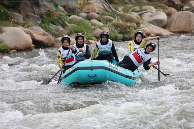 
					Prestasi Gemilang Atlet Putri FAJI OKU Selatan, Dari Sungai Lokal ke Puncak Kejuaraan Dunia Arung Jeram