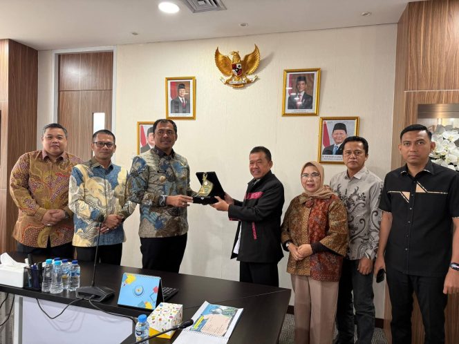 
					Bupati OKU Selatan Audiensi dengan KKP RI Dorong Pengembangan Budidaya Perikanan Daerah