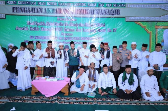 
					Wakil Bupati OKU Selatan Hadiri Pengajian Akbar dan Haul Khidmat Syaikh Abdul Qodir Aljailaniy, Mempererat Ukhuwah dan Spiritualitas Masyarakat